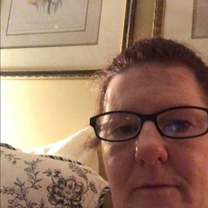 Meet your Posher, Charlotte